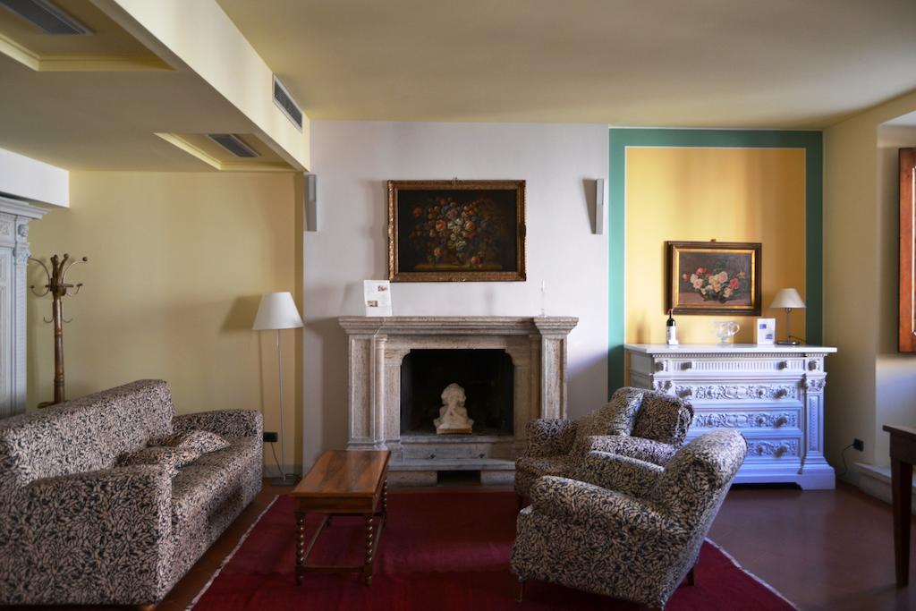 Hostal Casa Lemmi San Quirico dʼOrcia Habitación foto